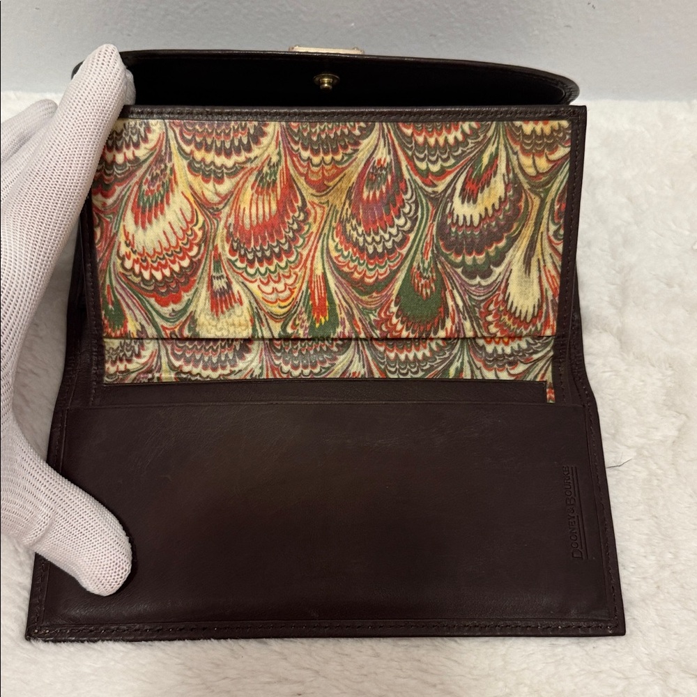 Dooney & Bourke Vintage Continental Checkbook Wallet Smooth Dark Leather - Picture 5 of 6
